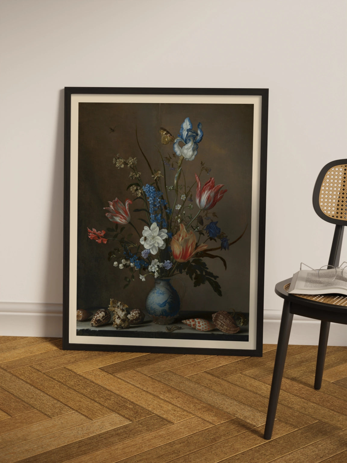 Друк Картина "Квіти у вазі Ван-Лі з мушлями"