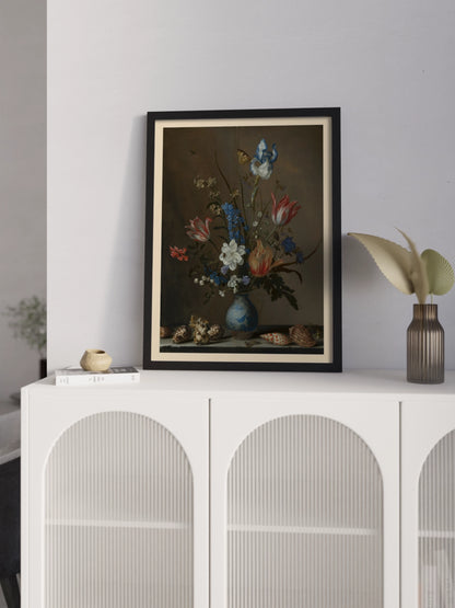 Друк Картина "Квіти у вазі Ван-Лі з мушлями"